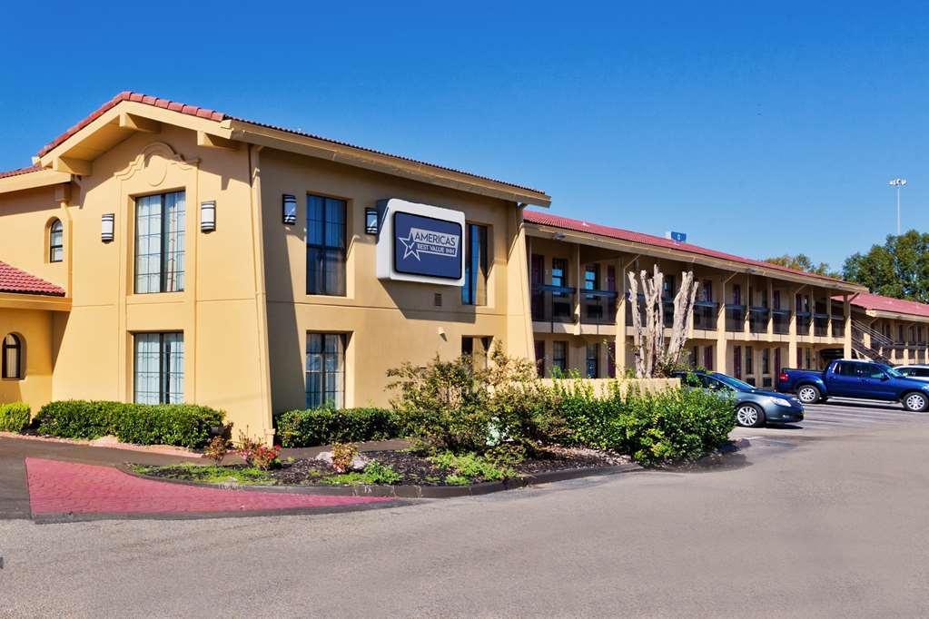 Americas Best Value Inn Montgomery Exterior photo